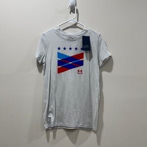Under Armour Women’s Gray Graphic Tee